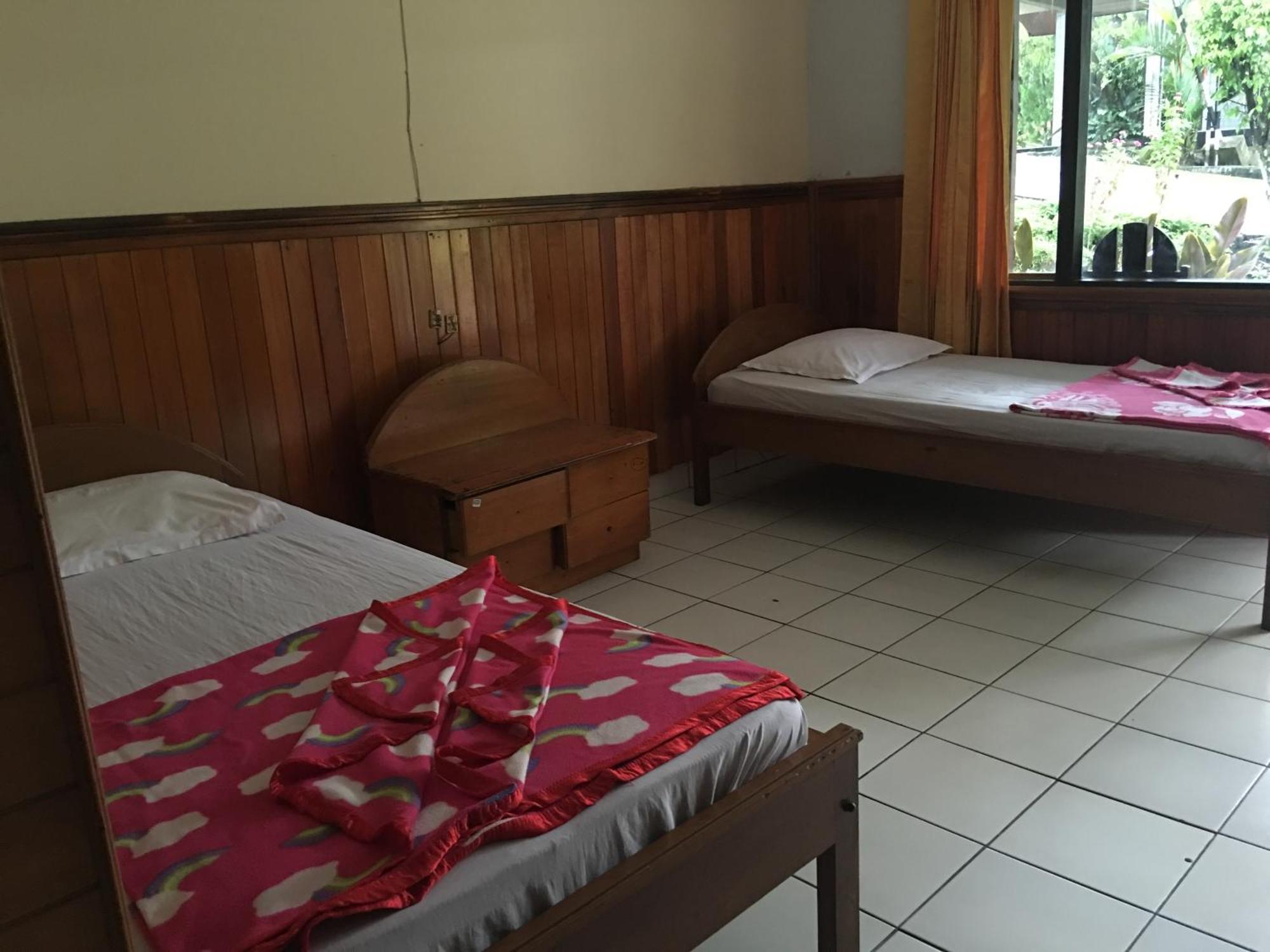 Tamasya Garden Hotel Kotamobagu ห้อง รูปภาพ