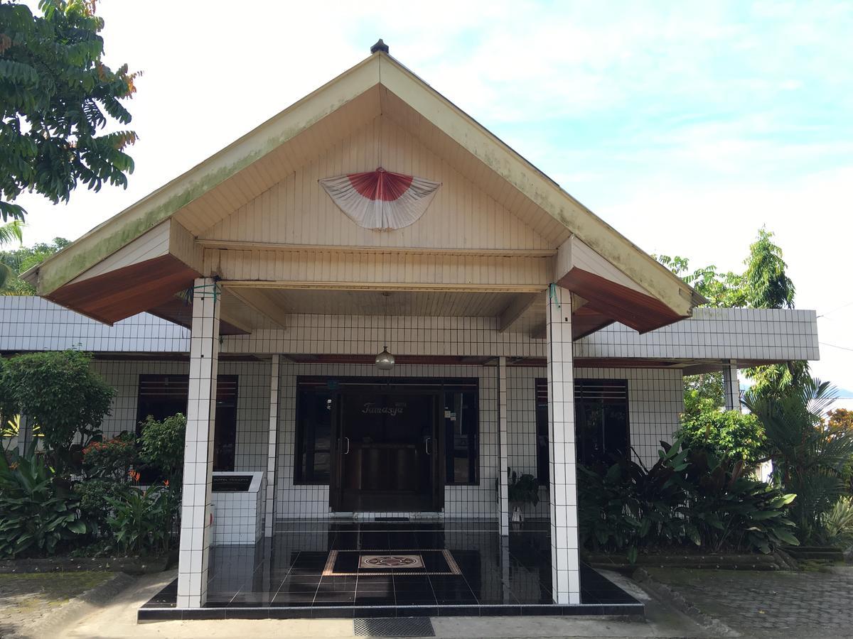 Tamasya Garden Hotel Kotamobagu ภายนอก รูปภาพ